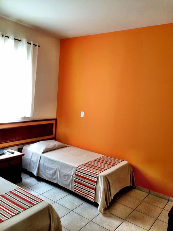 Princetel Palace Hotel لوندرينا المظهر الخارجي الصورة